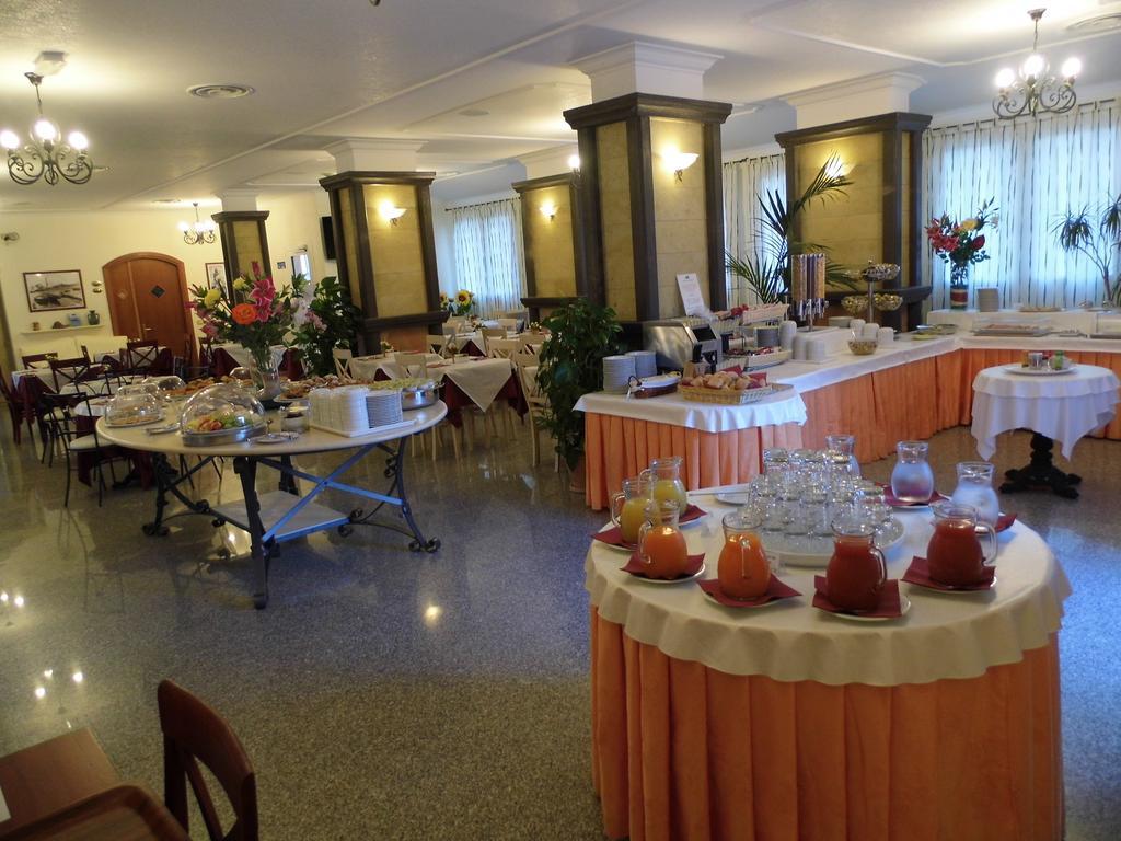 Le Nereidi Hotel Residence La Maddalena  Buitenkant foto